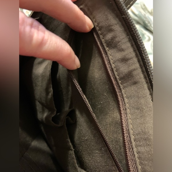 Relic Purse - Picture 5 of 6